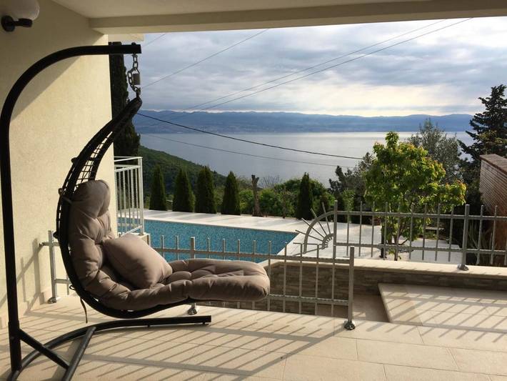 Ferienwohnung für 4 Personen, mit Pool und Ausblick sowie Garten - 1