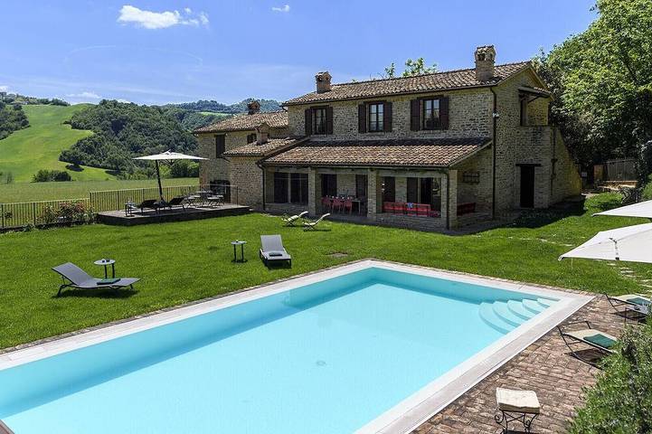 Ferienhaus für 12 Personen, mit Garten und Balkon