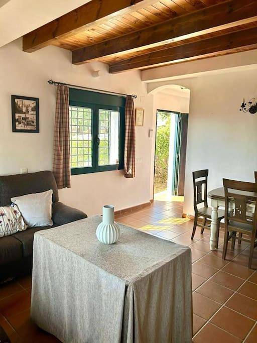 Chalet para 6 personas, con Balcón y Terraza además de Jardín y Vistas en Aracena - 3