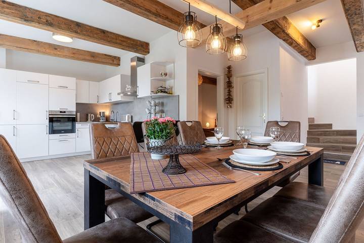 Ferienhaus für 8 Personen, mit Terrasse und Garten in Tating