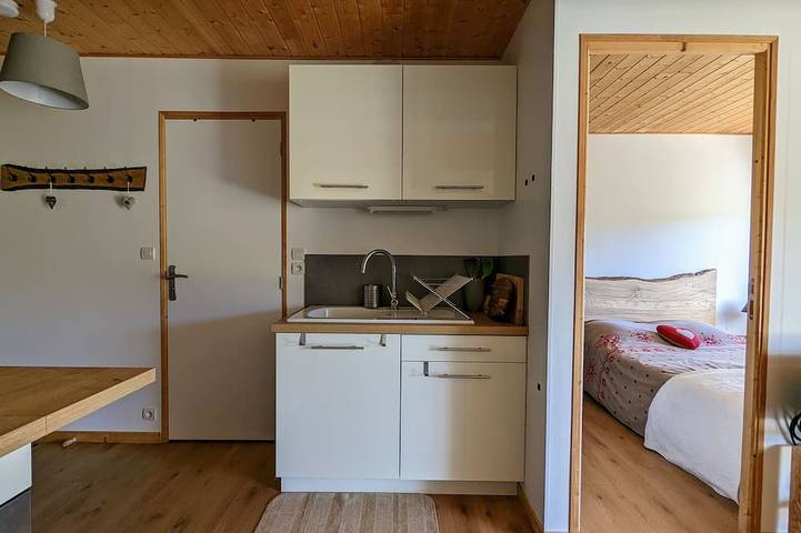 Gîte pour 4 personnes, avec terrasse et jardin à Longchaumois - 2