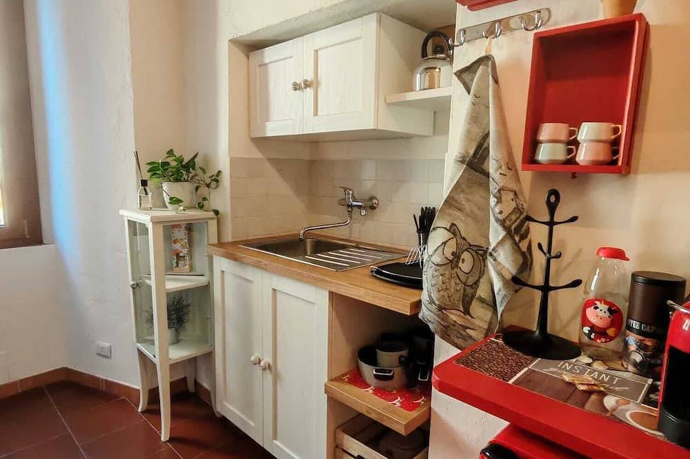 Entire apartment, Loriana House in Colle di Val d'Elsa, Siena Province