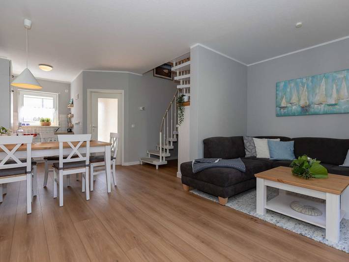 Ferienwohnung für 5 Personen, mit Garten und Terrasse, kinderfreundlich in Ostseebad Rerik