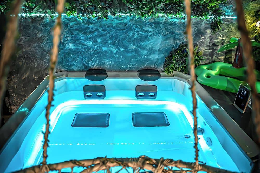 Appartement entier, Junglecavern – Spa privé, logement atypique in Albertville, Région d'Albertville