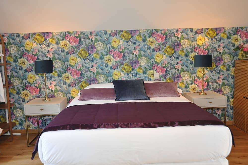 New - Bed and Breakfast and rooftop - center of L'isle Adam - Le clos de l'Isle in L'Isle-Adam, Valle del Oise