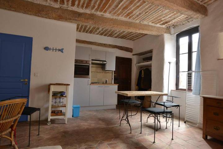 Gîte pour 2 personnes, avec terrasse et vue à Sigonce - 3