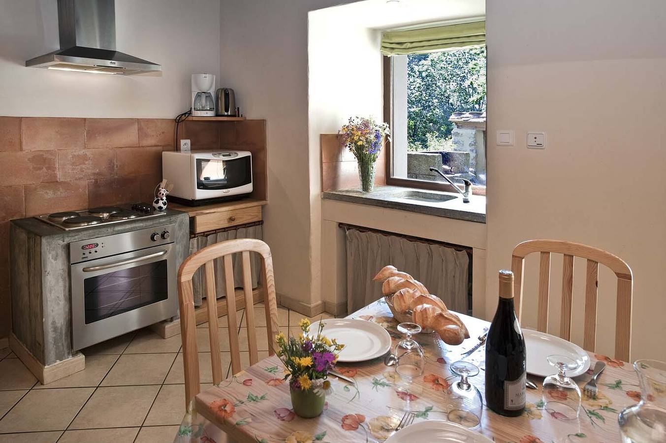 Gîtes de France  6/7 personnes aux Combes in Saint-Paul-le-Froid, Région de Mende