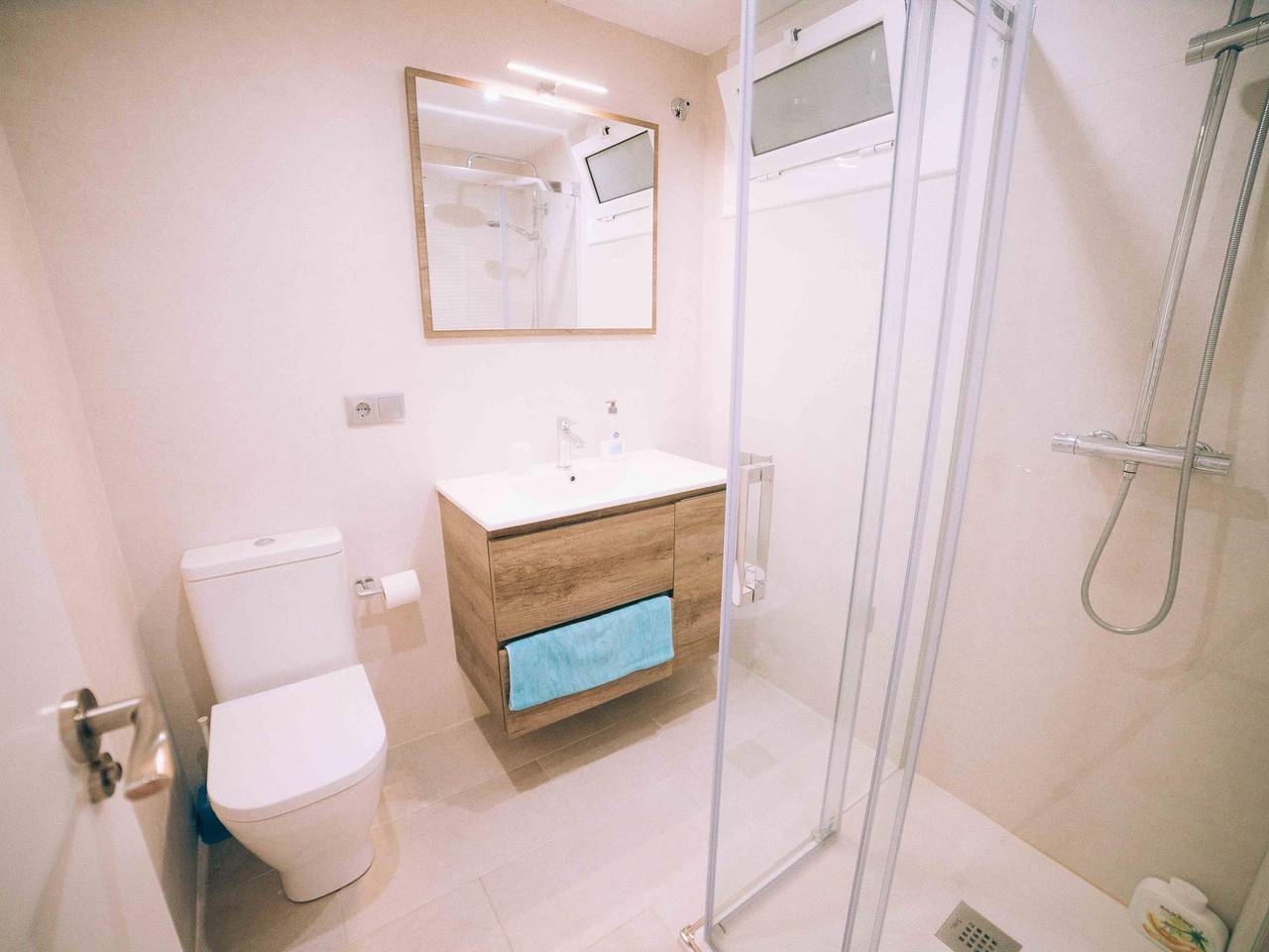 Apartamento vacacional entero, Apartamento reformado a 1 minuto de la playa en Calella in Calella de Palafrugell, Palafrugell