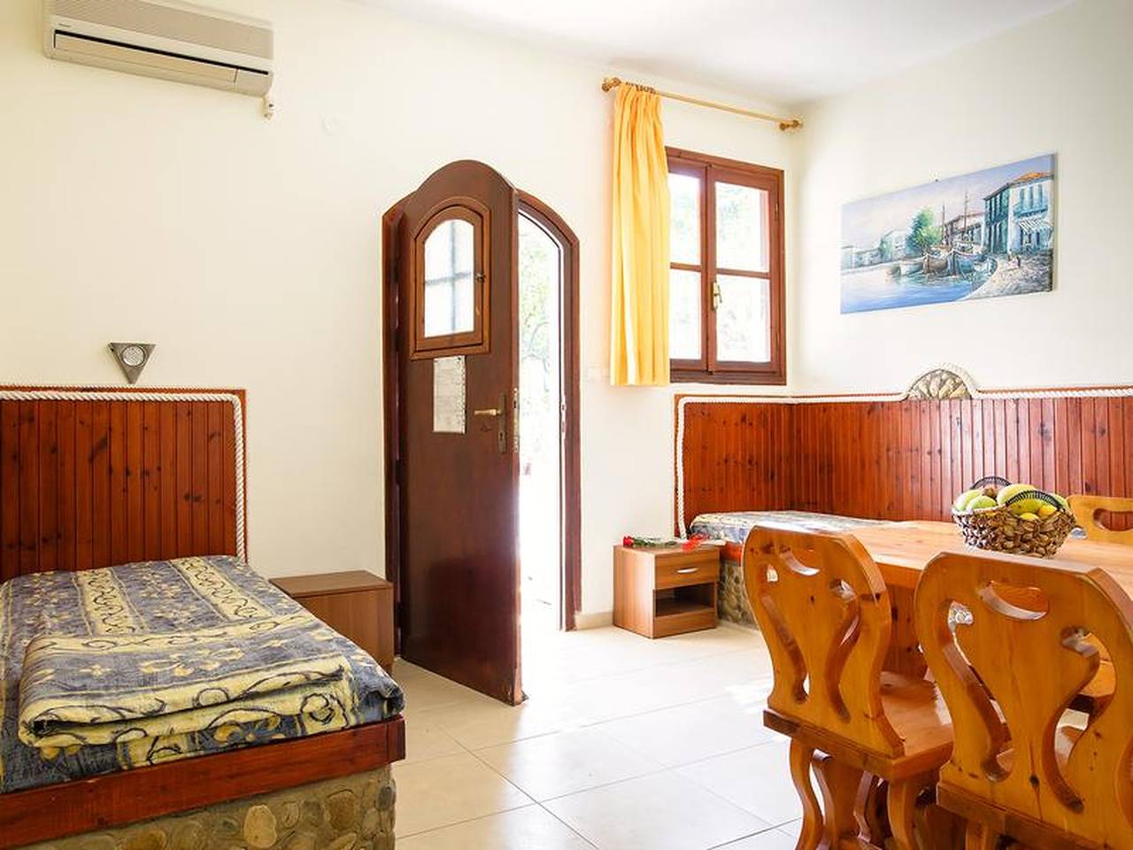 Lugar tranquilo con jardín eflorescente in Playa de Almyrós (Agios Nikolaos), Lasithi