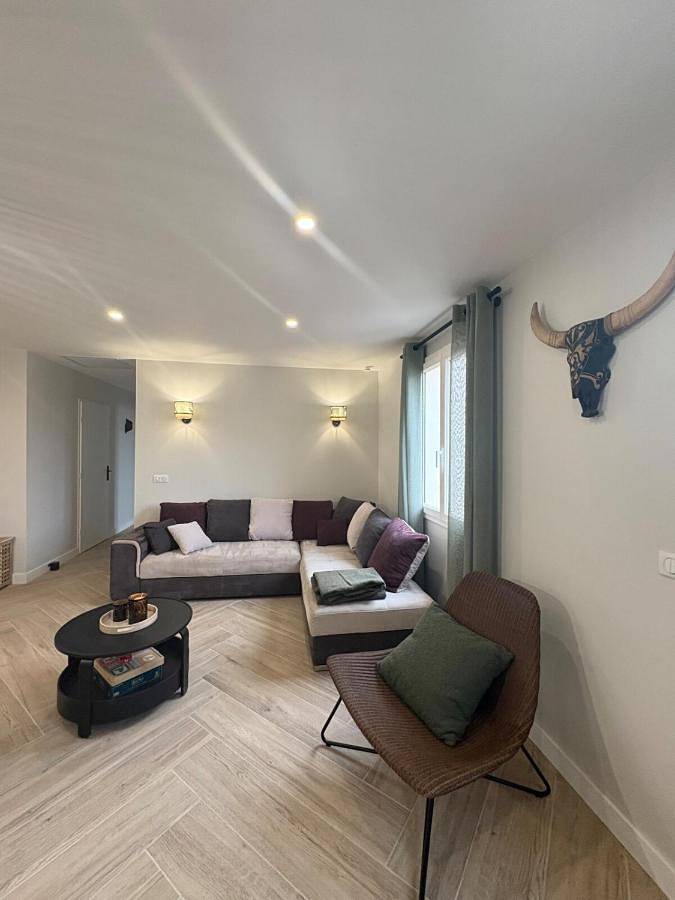 Villa pour 6 personnes, avec Terrasse et Jardin à Arles - 4