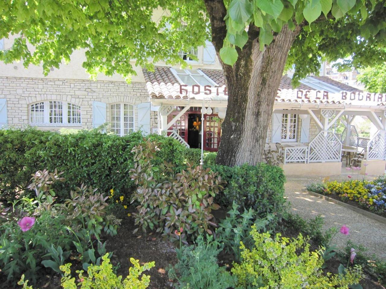 Double Room with Bath in Gourdon, Quercy