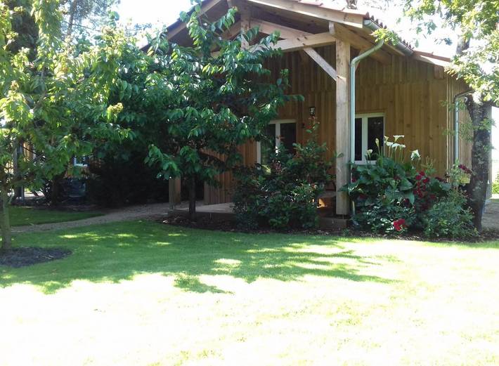 Gîte pour 5 personnes, avec terrasse et jardin