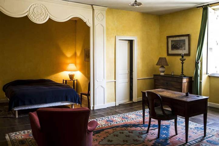 Location de vacances pour 19 personnes, avec jardin et balcon, animaux acceptés à Badefols-d'Ans - 2