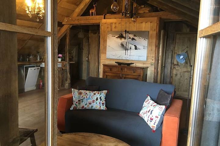 Gîte pour 4 personnes, avec jardin et terrasse à Trévignin