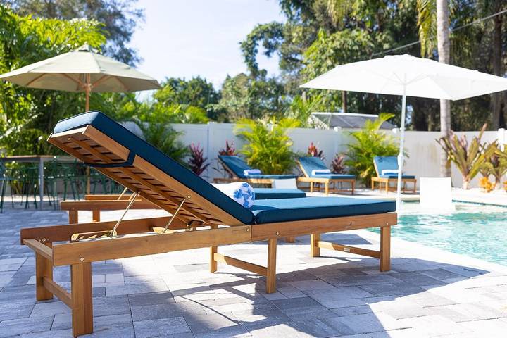 Feriehus for 18 personer, med jacuzzi og hage, dyr tillatt i Tampa