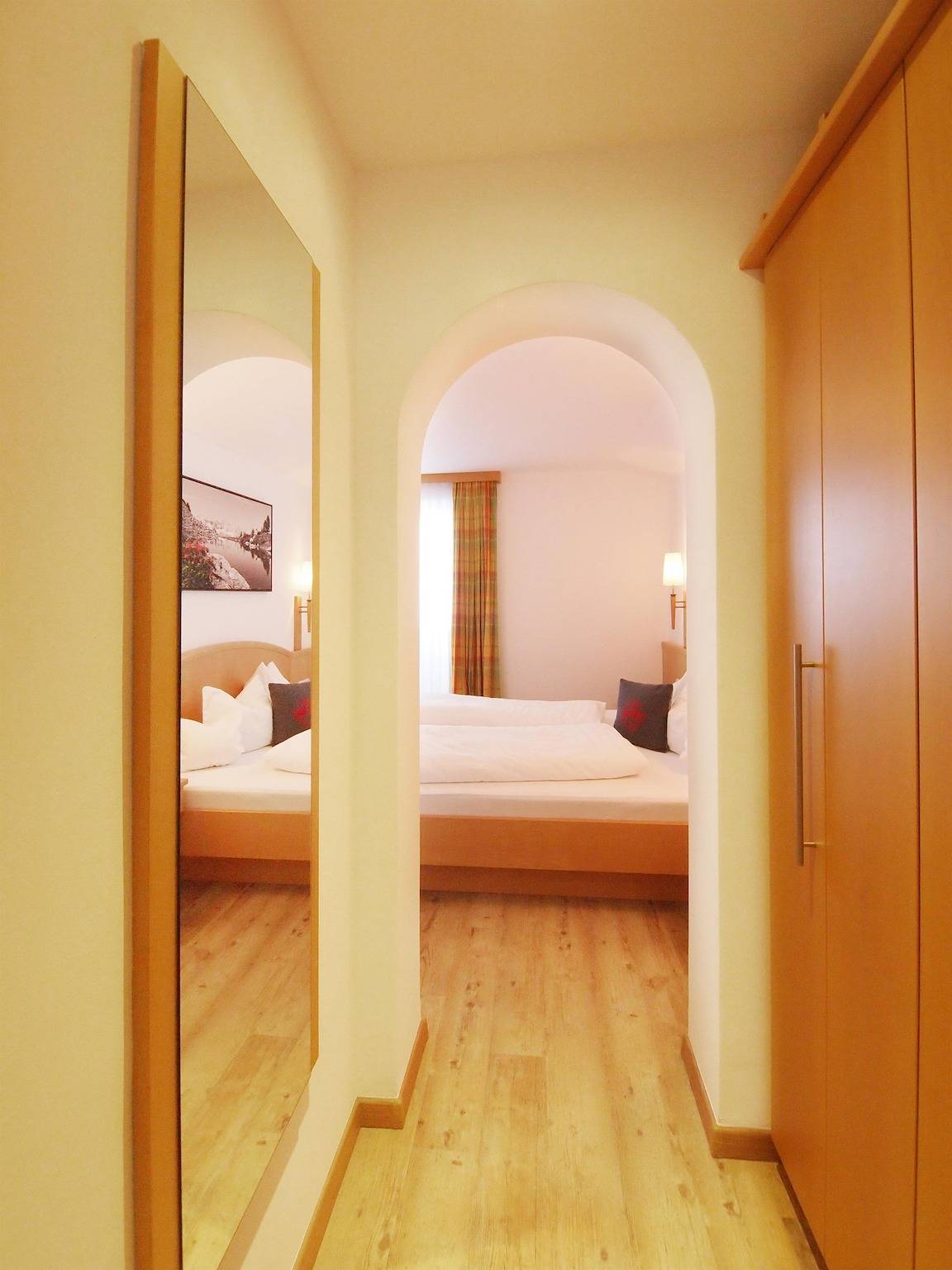 Ganze Ferienwohnung, Appartement Gosaukamm/Fewo, 2 Schlafräume in Abtenau, Tennengau