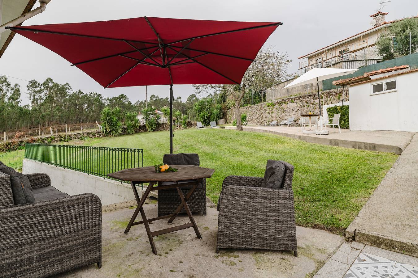 Villa 'The Beauty Of Simplicity' mit privatem Pool, Wi-Fi und Klimaanlage in Gondifelos, Gondifelos, Cavalões e Outiz