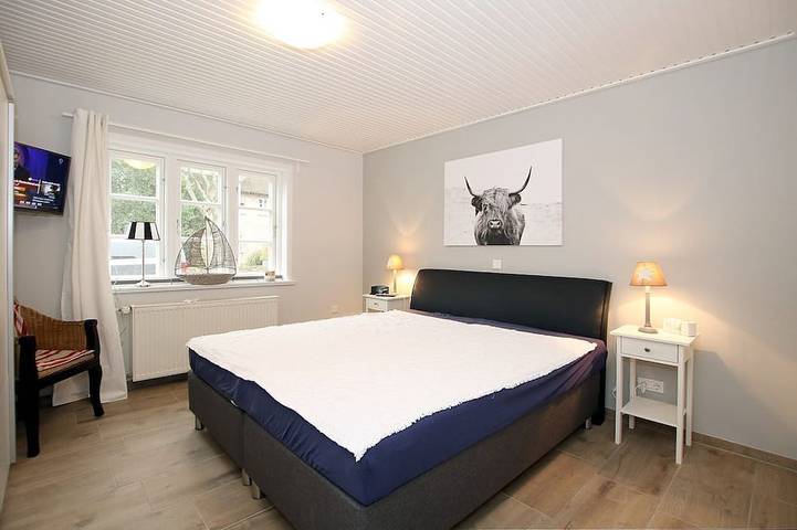 Ganze Wohnung, Starklef 29, Whg. 1 - Ferienwhg. in Wyk, 2 Personen im Eg, 2-Familienhaus, in Nordfriesische Inseln (Schleswig-Holstein) (Schleswig-Holstein), Wyk auf Föhr