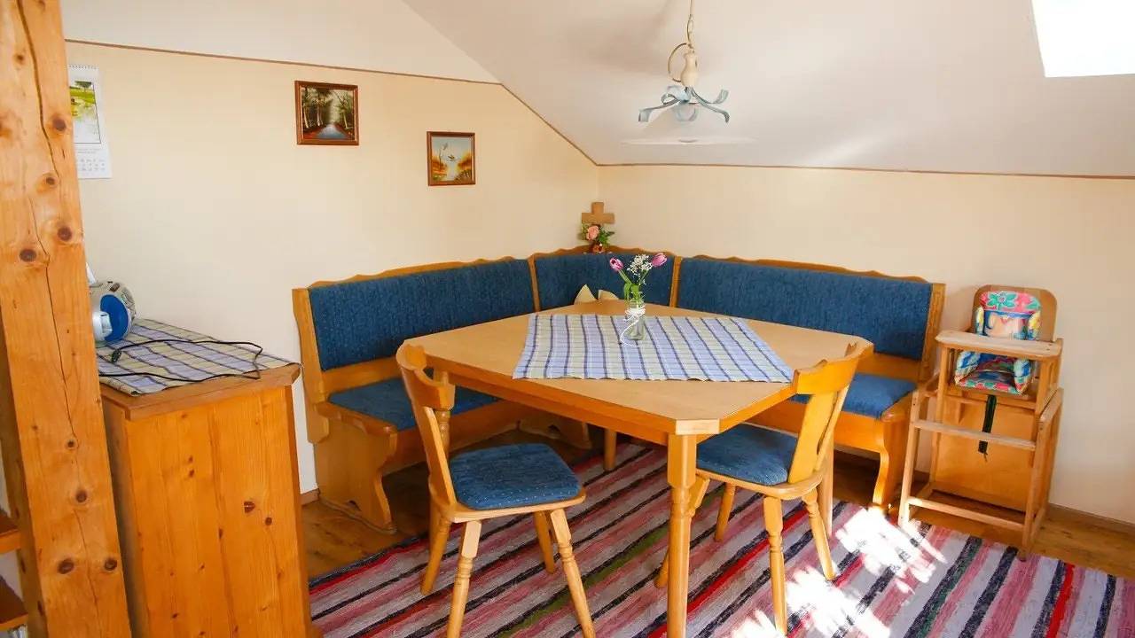 Ganze Ferienwohnung, Ferienwohnung für 3 Personen (75 m²) in Böbing in Böbing, Romantische Straße