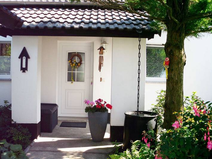 Ferienhaus für 3 Personen, mit Terrasse und Garten