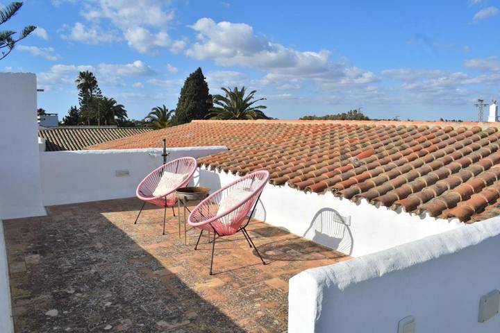 Chalet para 6 personas, con piscina además de jardín y jacuzzi en La Janda - 3