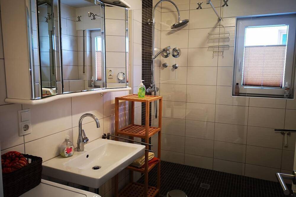 Ganze Wohnung, Ferienwohnung Moselblick - Bio-Ferienweingut Leyendecker in Löf, Osteifel