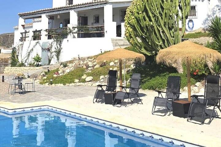 Villa pour 8 personnes, avec balcon et jardin, animaux acceptés - 1