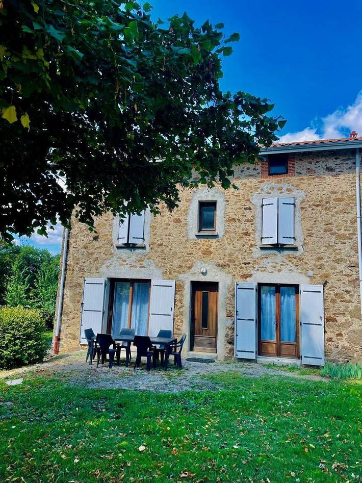 Gîte pour 6 personnes, avec Jardin