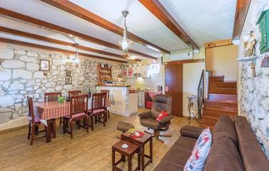 Vakantiehuis voor 4 Personen in Tučepi, Split-Dalmatië, Afbeelding 3