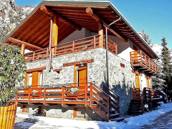 Agriturismo voor 22 personen, met Balkon/Terras en Terras in Valle d'Aosta