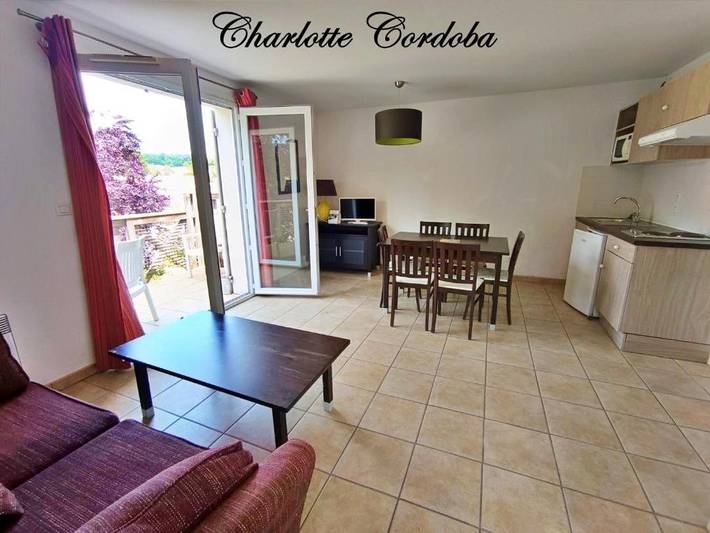Gîte pour 4 personnes, avec jardin et piscine ainsi que vue et bassin pour enfant, adapté aux familles à Barbaste - 4