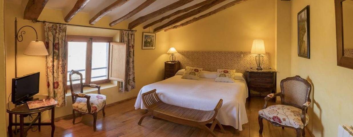 Hotel para 2 personas, con jardín y piscina en Biar - 3