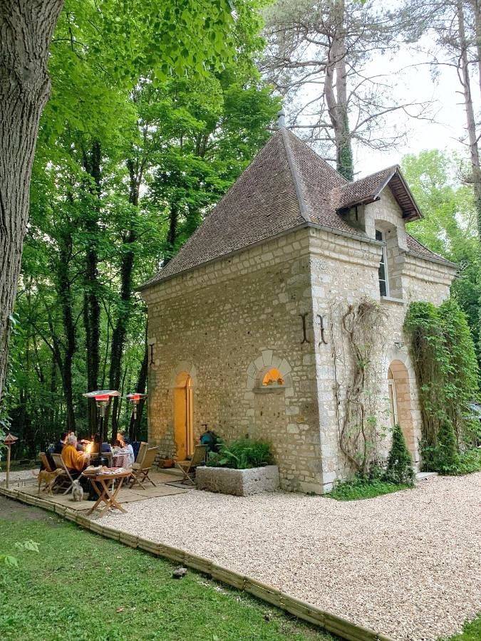 Domaine du Chesney, Chambres et Maisons de Charme in Pressagny-l'Orgueilleux, Région de Les Andelys