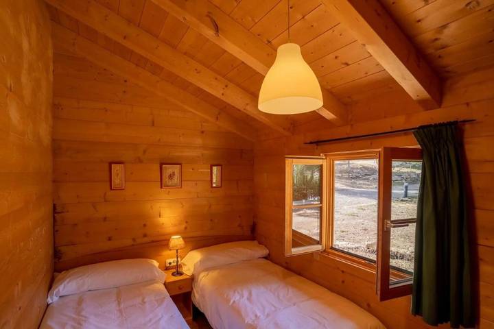 Hotel para 3 personas, con terraza además de vistas y jardín en Comunidad Valenciana - 2