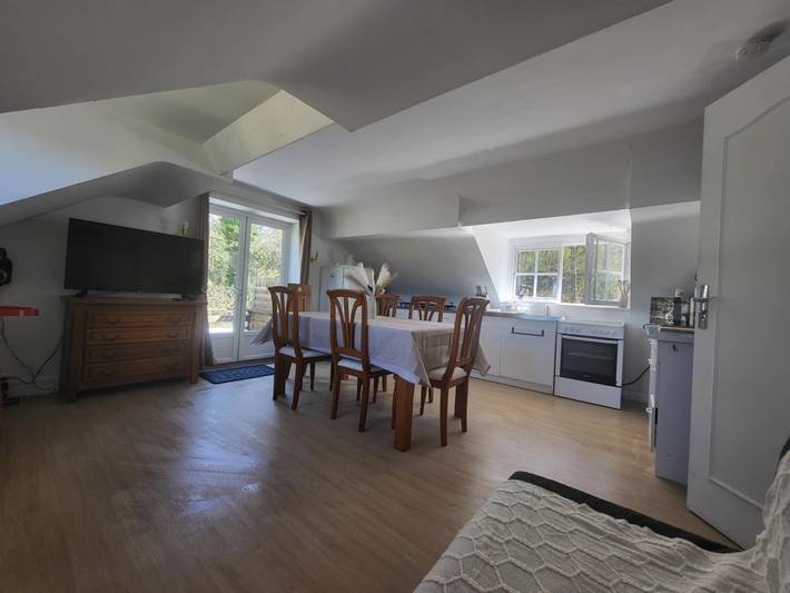 Studios Les Iris - Gîte Bellevue: terraza privada, jardín común y Wi-Fi in Monthou-sur-Cher, Sologne