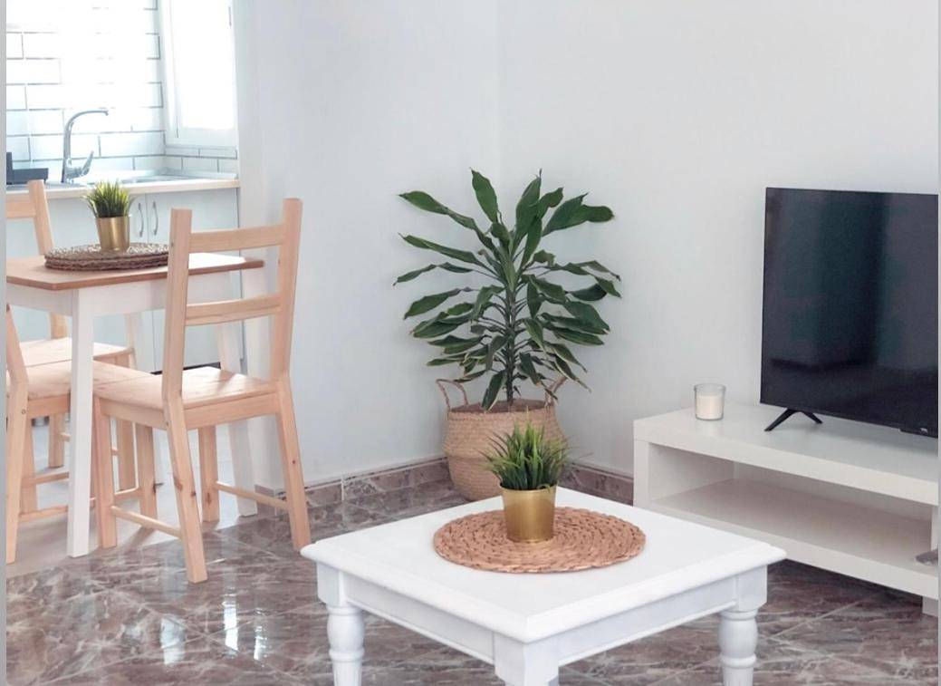 Apartamento entero, Two-Room Apartment in Las Playitas, Tuineje