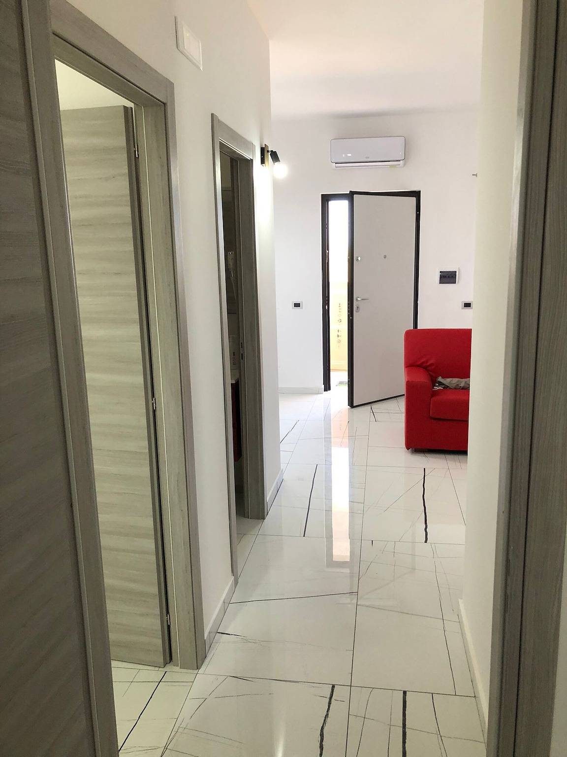 Vakantiewoning "Capo Rizzuto 3" met zeezicht, privé terras & Wi-Fi, foto 9