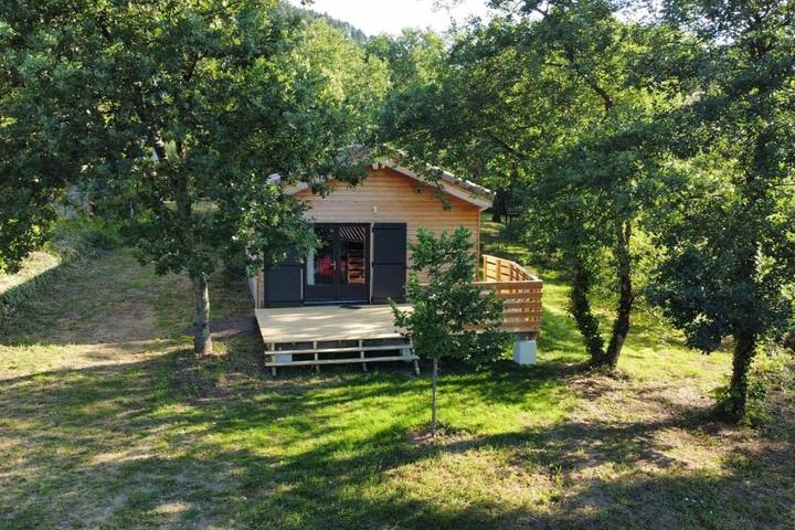 Chambre d’hôte pour 4 personnes, avec Terrasse et Jardin à Vals-les-Bains