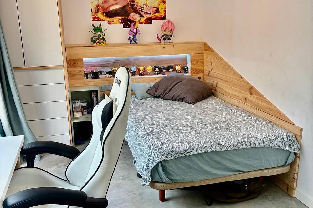 Casa Con Jardín A 25 Minutos Del Centro De  Barcelona in San Cugat del Vallés, Interior de Barcelona