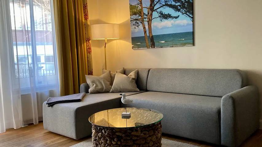 Ferienwohnung für 2 Personen, mit Balkon und Sauna in Bansin