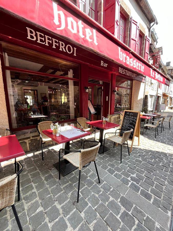 Hôtel Restaurant Le Beffroi in Salers (Cantal), Parc naturel régional des Volcans d'Auvergne