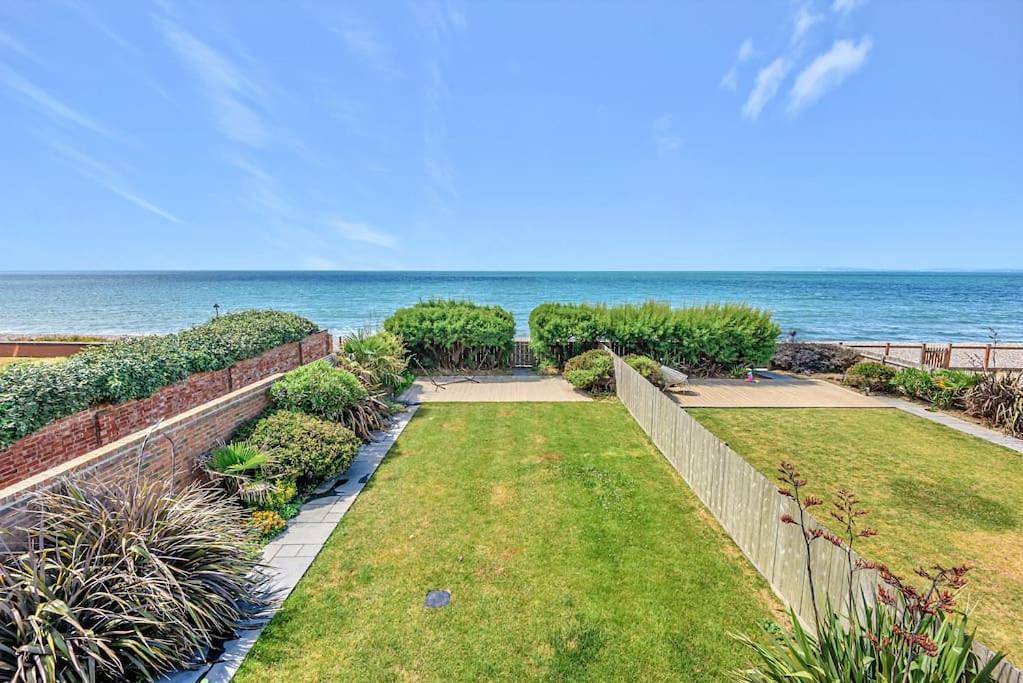 Villa with Sea View in West Wittering, West Sussex