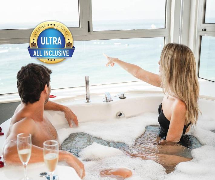 Hôtel pour 10 personnes, avec jacuzzi et sauna ainsi que terrasse et piscine