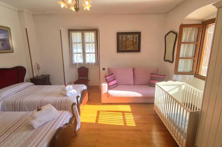 Villa pour 10 personnes, avec jacuzzi et jardin en Navarre - 3