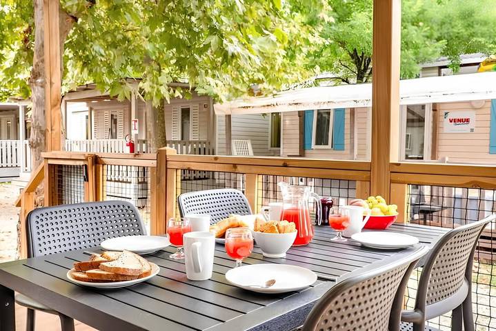 Camping für 6 Personen, mit Kinderpool in Saint-Jean-de-Monts - 2
