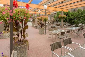 Hôtel pour 4 personnes, avec piscine ainsi que jacuzzi et terrasse à Kelowna