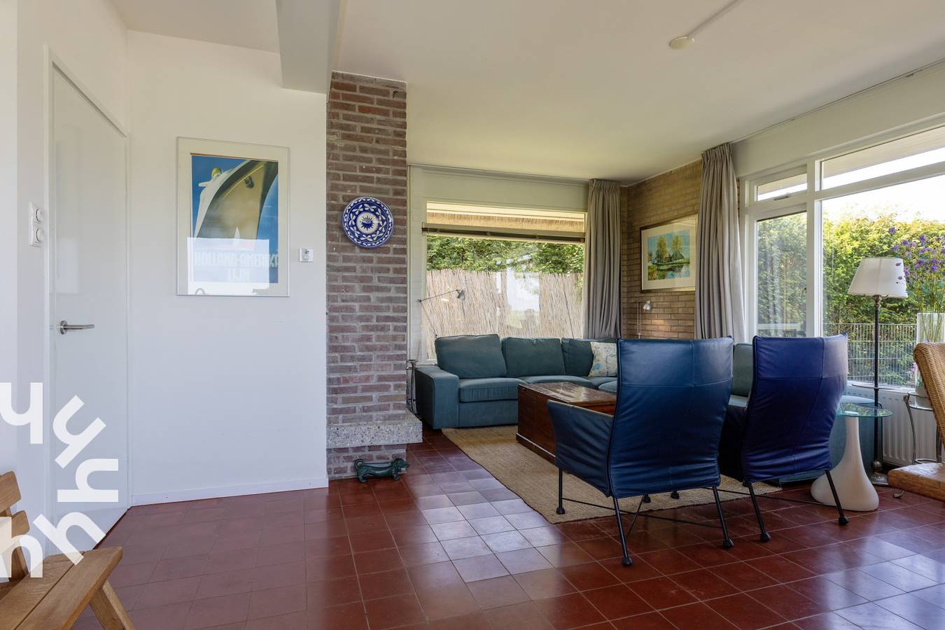 Beautifully situated waterfront holiday home with a private jetty in Idskenhuizen in Idskenhuizen, Ĳsselmeer