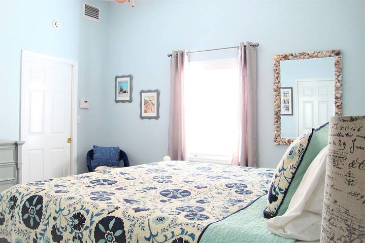 Beach rental for 8 people, with terrace and yard in Anna Maria Island