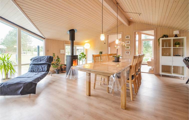Ferienhaus für 8 Personen mit Whirlpool in Thorup Strand, Jammerbugt