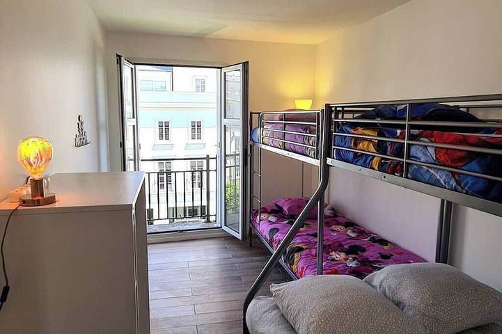 Appartement entier, Appt 80m², 13 P,  Disneyland, Fibre, 2 parkings in Chessy, Seine-et-Marne